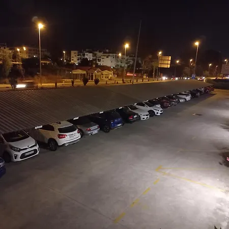 Puerto Banus Con Piscina דירה *